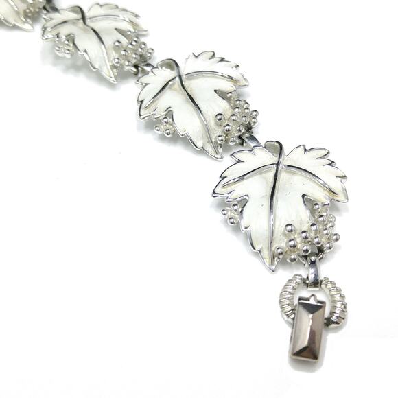 Sarah Coventry "Whispering Leaves" Bracelet, White Enamel, Silver Tone, 1960 - Picture 8 of 10